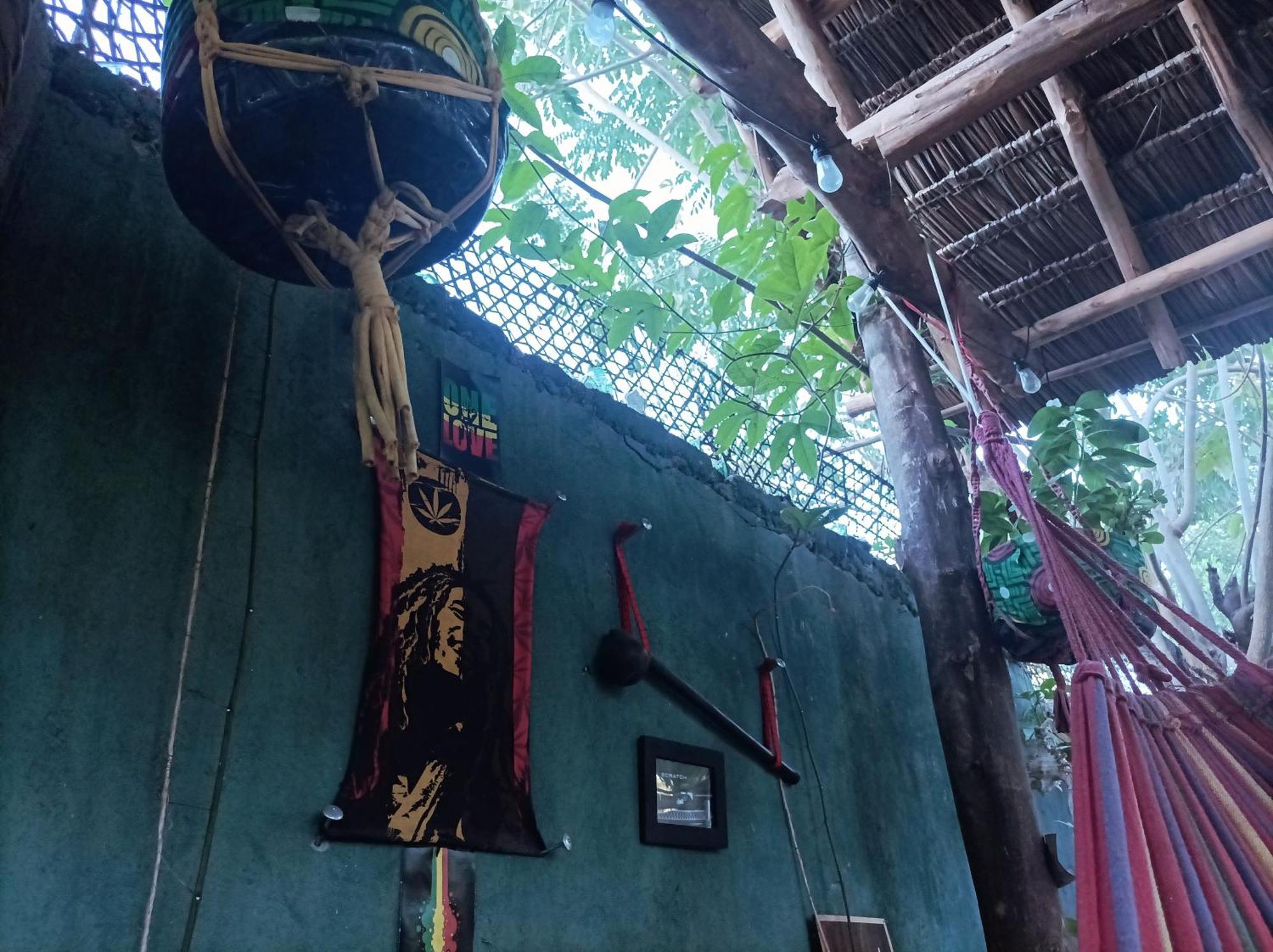 布韦朱Mamarasta住宿加早餐旅馆 外观 照片